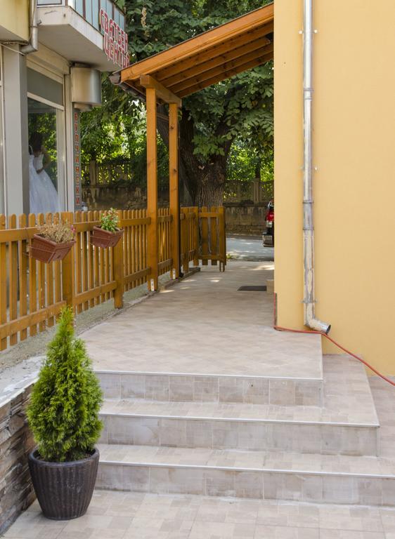 Guest House Anelim Βελίκο Τίρνοβο Εξωτερικό φωτογραφία