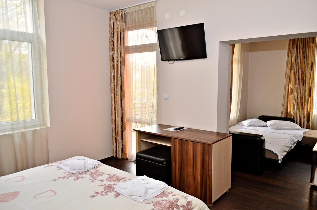 Guest House Anelim Βελίκο Τίρνοβο Εξωτερικό φωτογραφία