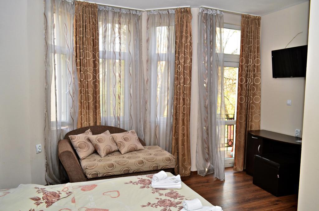 Guest House Anelim Βελίκο Τίρνοβο Εξωτερικό φωτογραφία